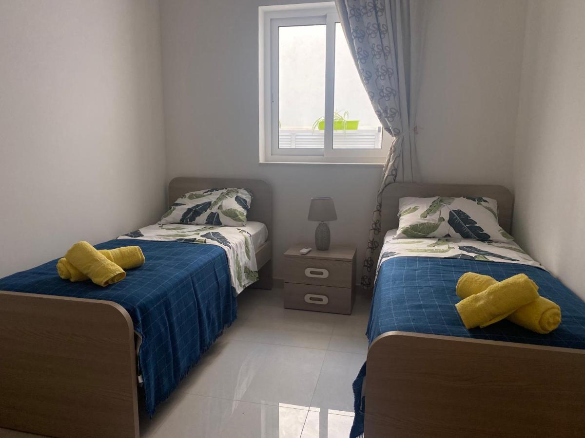 Sunshine Apartments Mellieha - Modern Three Bedroom Ground Floor Apartment With Yard מראה חיצוני תמונה
